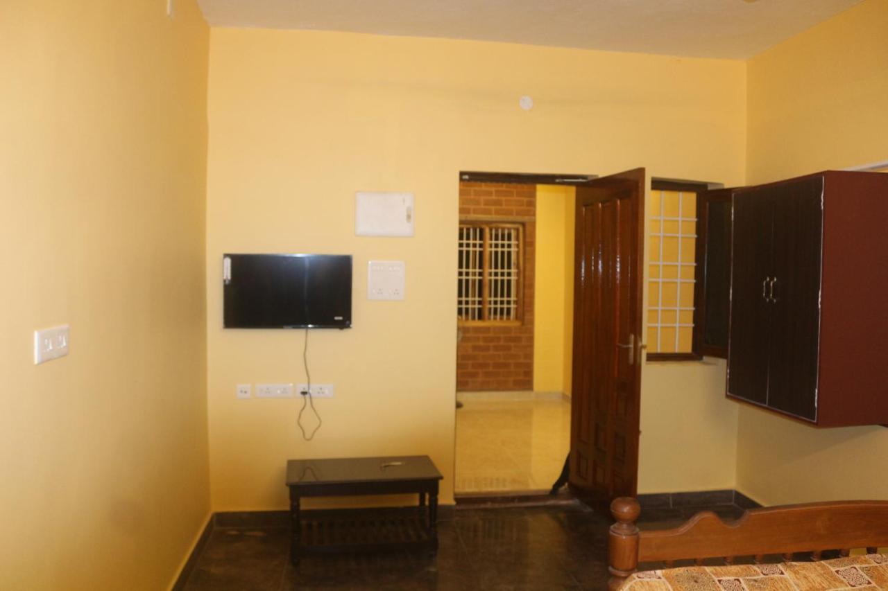 Evergreen Paradise Puducherry Eksteriør billede